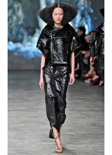 fass-rick-owens-spring-2013-runway-29-v.jpg