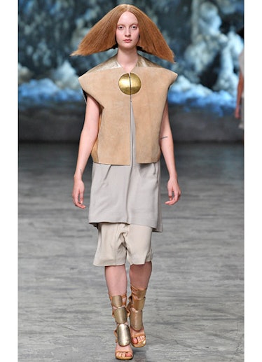 fass-rick-owens-spring-2013-runway-36-v.jpg