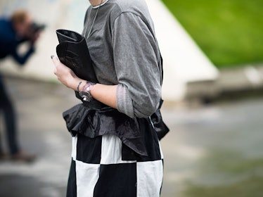 fass-pfw-street-style-day1-29-h.jpg