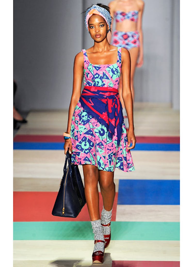 fass-marc-spring-2013-runway-28-v.jpg