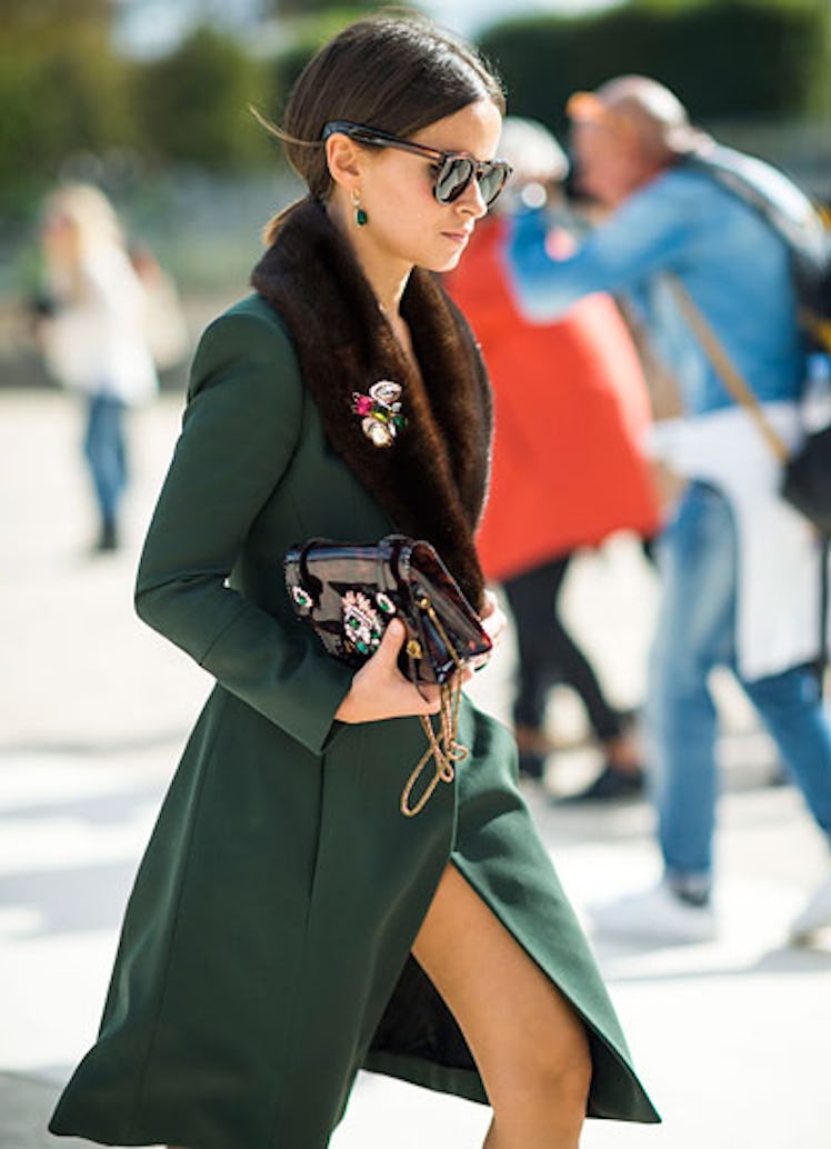 fass-pfw-street-style-day7-44-v.jpg