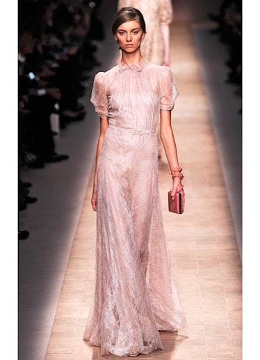 fass-valentino-spring-2013-runway-52-v.jpg