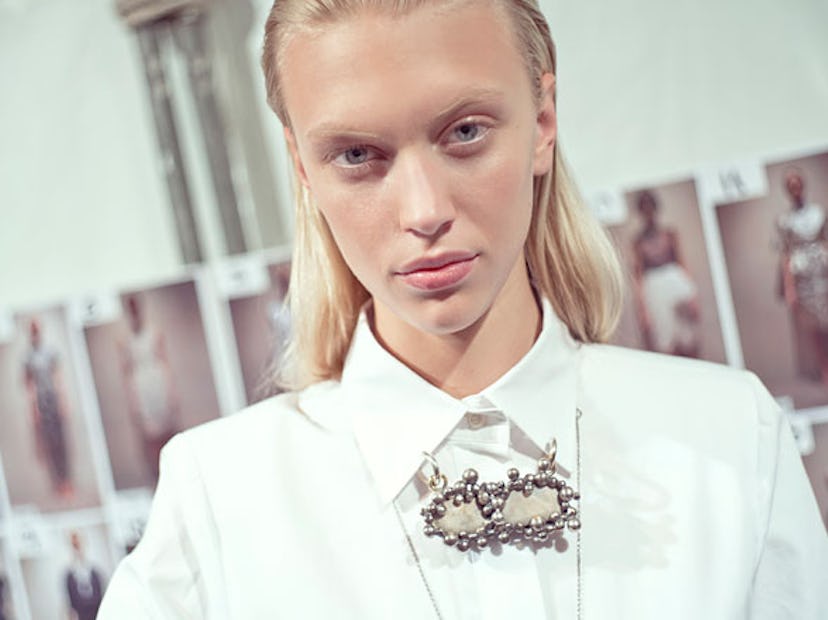 fass-giambattista-valli-spring-2013-detail-01-h.jpg