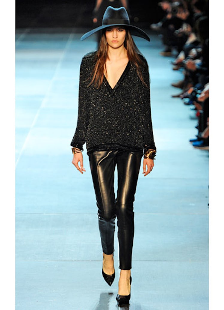 fass-saint-laurent-spring-2013-runway-25-v.jpg