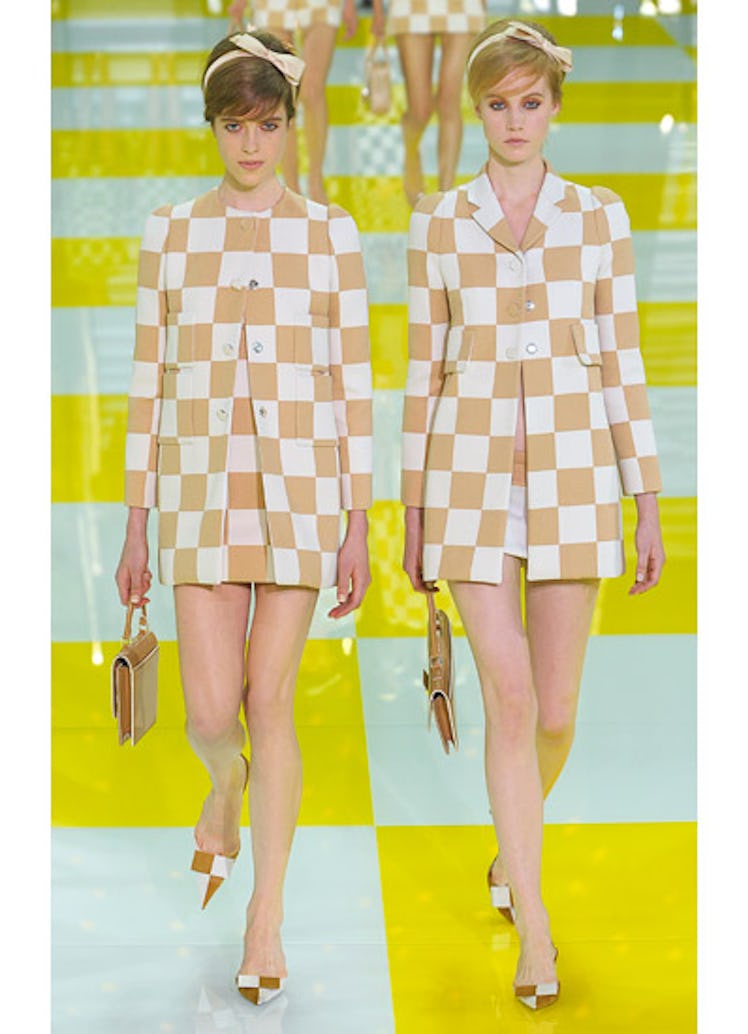 fass-louis-vuitton-spring-2013-runway-03-v.jpg