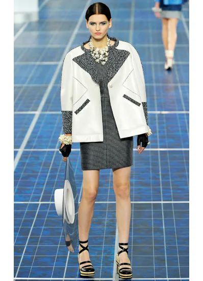 Runway: Chanel Spring 2013