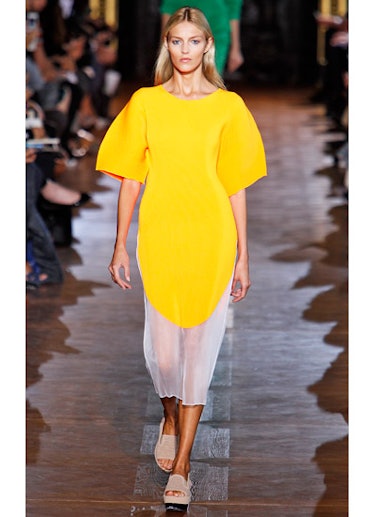 fass-stella-mccartney-spring-2013-runway-06-v.jpg