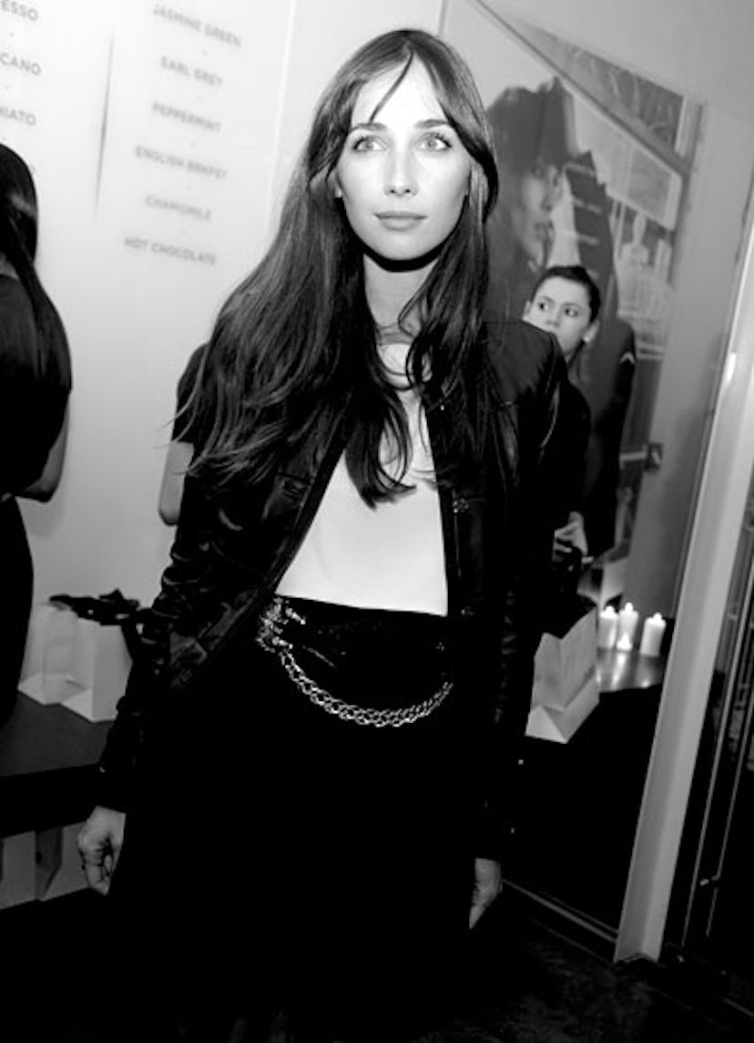 pass-alexa-chung-maje-01-v.jpg