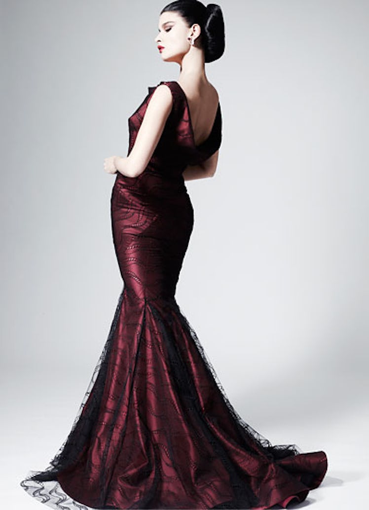 fass-zac-posen-pre-fall-2013-15-v.jpg