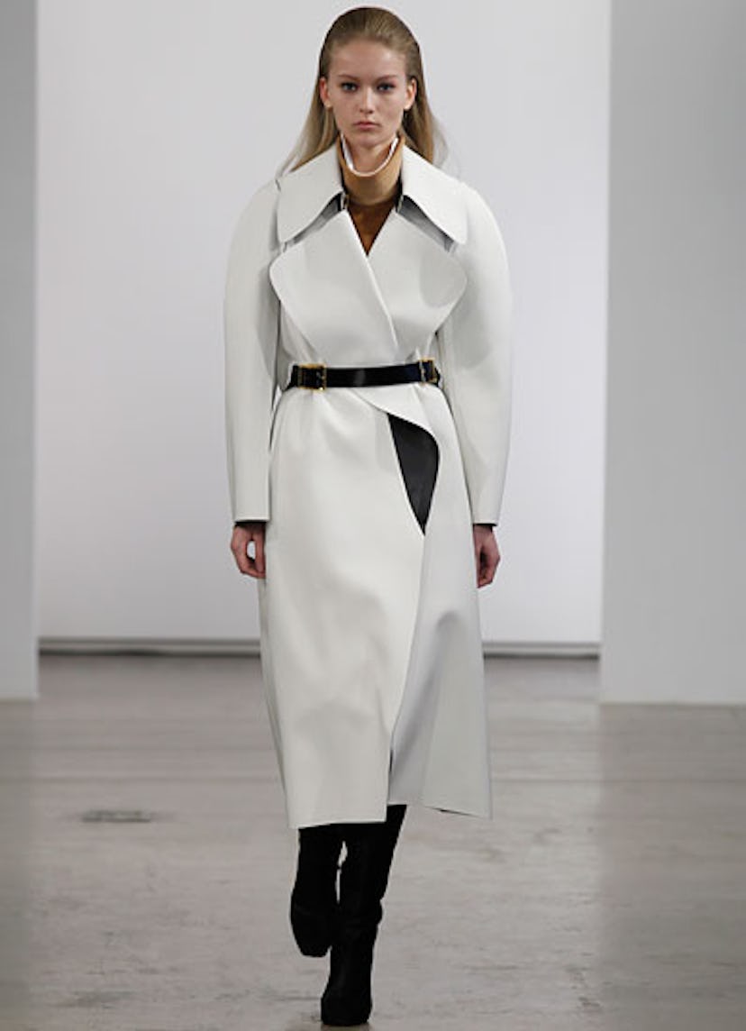 fass-calvin-klein-collection-pre-fall-2013-01-v.jpg