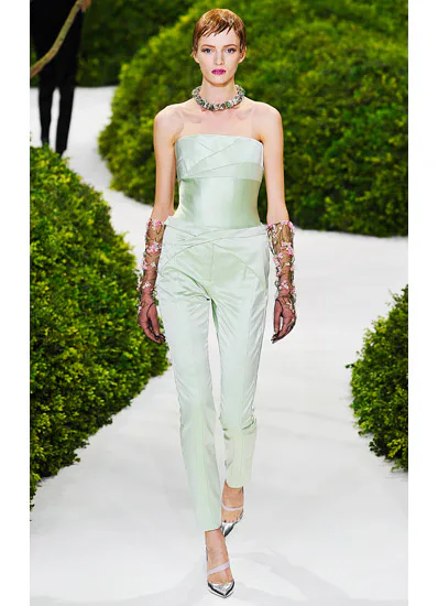 Runway: Christian Dior Couture Spring 2013