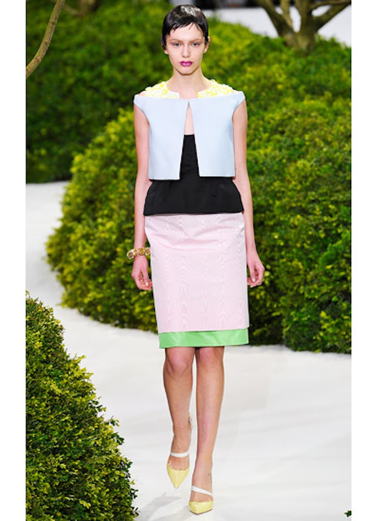 fass-dior-spring-2013-runway-31-v.jpg