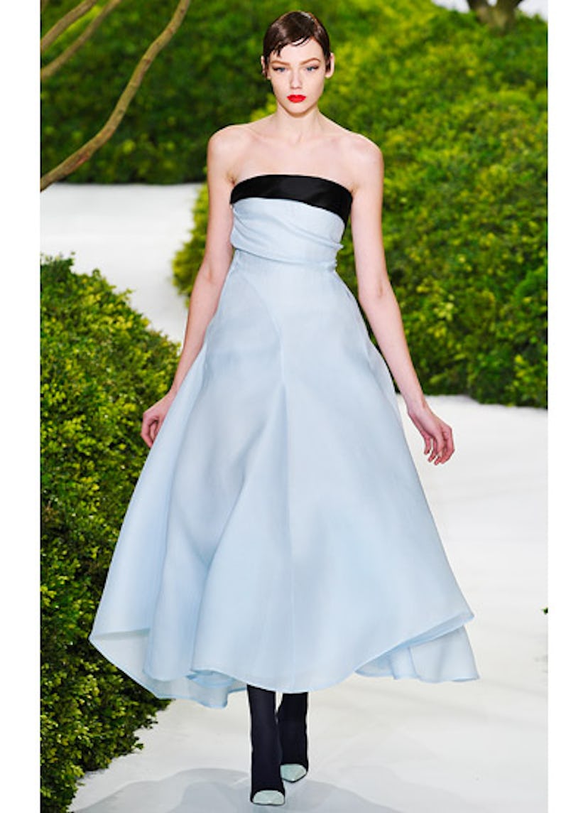 fass-dior-spring-2013-runway-01-v.jpg