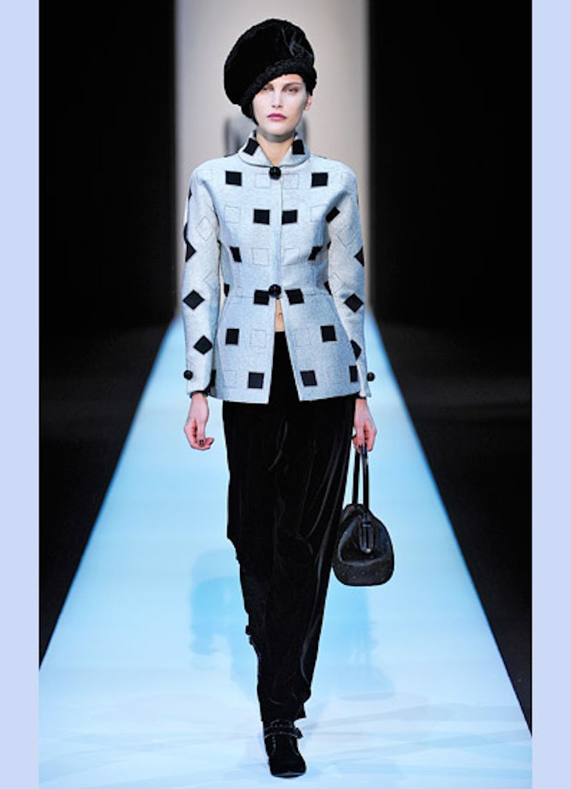 fass-armani-fall-2013-runway-01-v.jpg