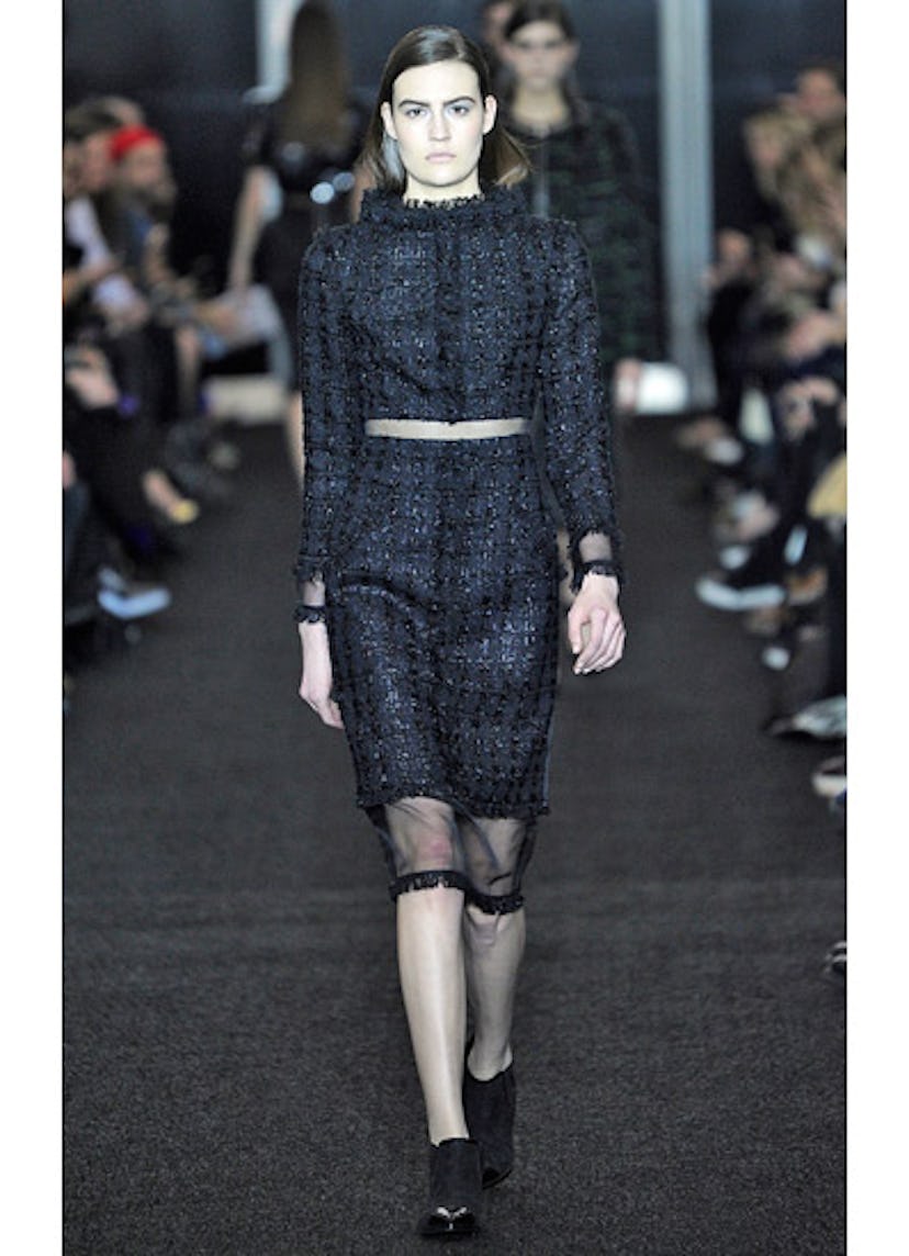 fass-erdem-fall-2013-runway-01-v.jpg