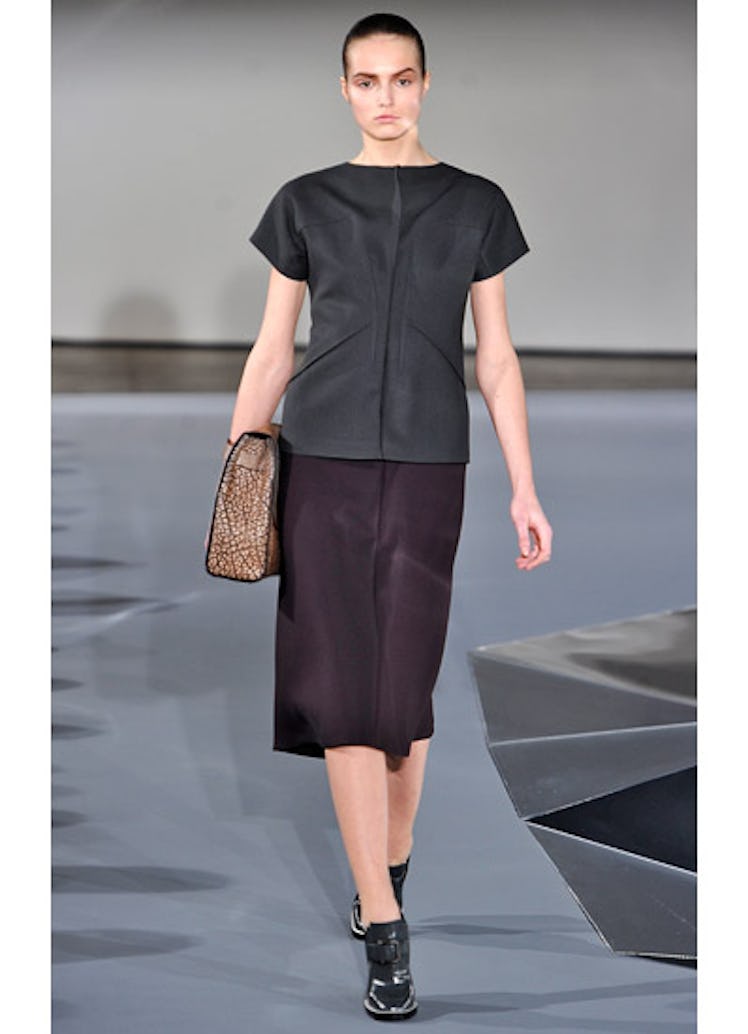 fass-jil-sander-fall-2013-runway-06-v.jpg