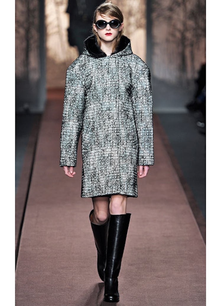 fass-marni-fall-2013-runway-12-v.jpg