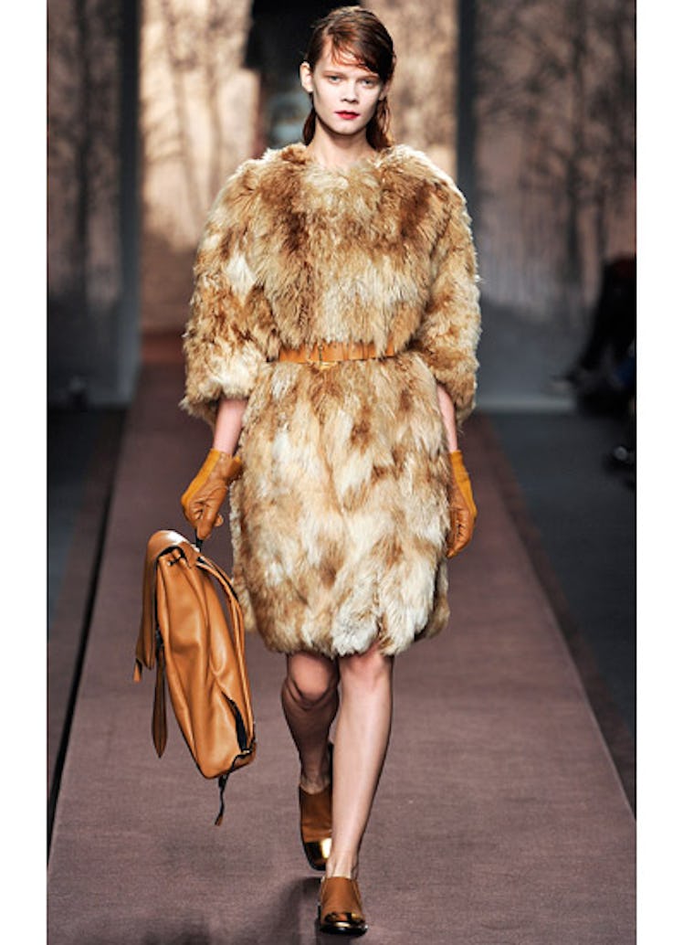 fass-marni-fall-2013-runway-37-v.jpg