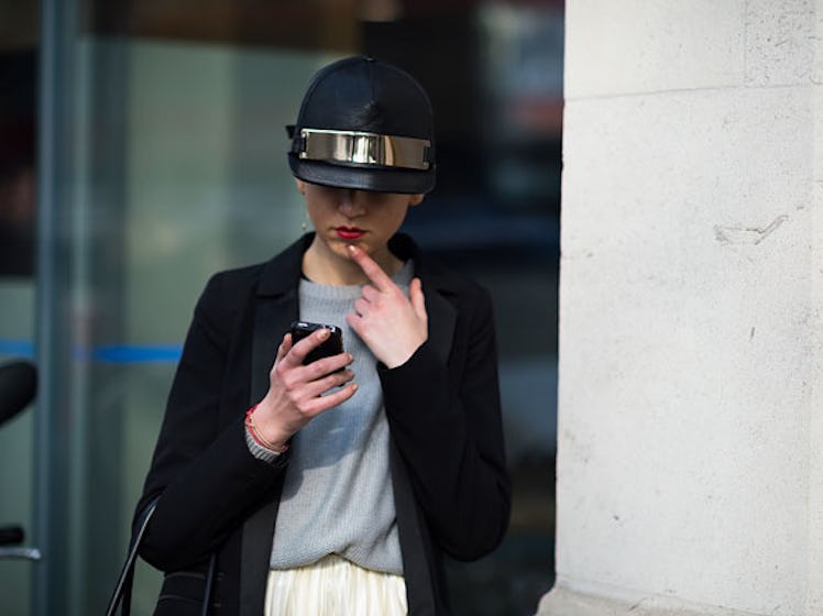 fass-lfw-fall-2013-street-style-day03-81-h.jpg