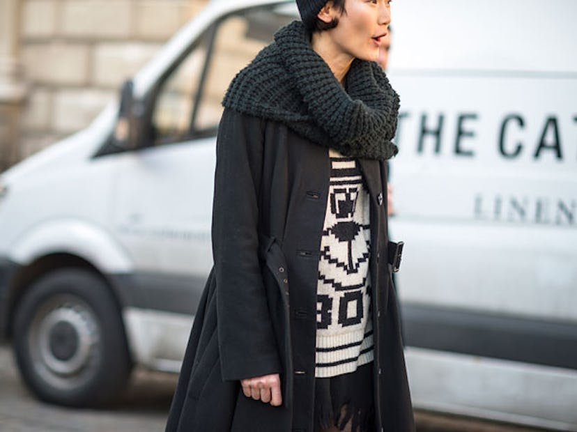 fass-lfw-fall-2013-street-style-day03-51-h.jpg