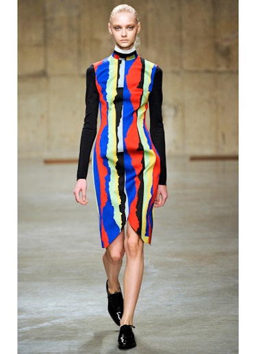 fass-peter-pilotto-fall-2013-runway-04-v.jpg