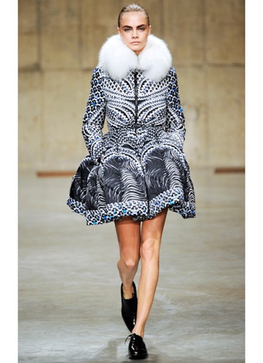 fass-peter-pilotto-fall-2013-runway-17-v.jpg