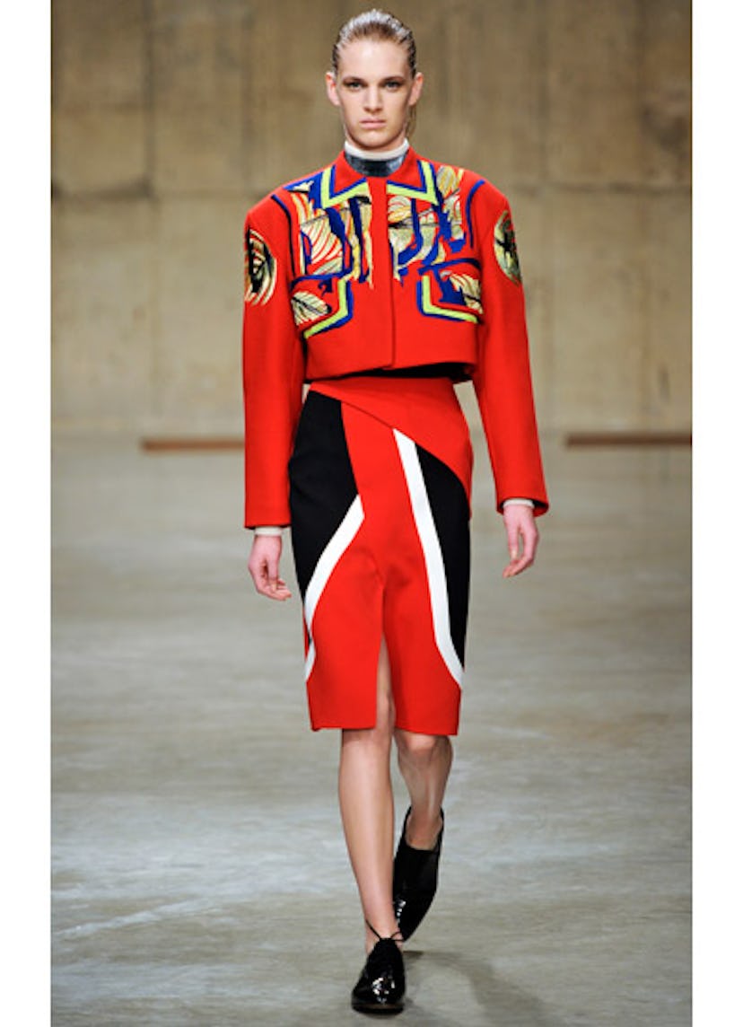 fass-peter-pilotto-fall-2013-runway-01-v.jpg