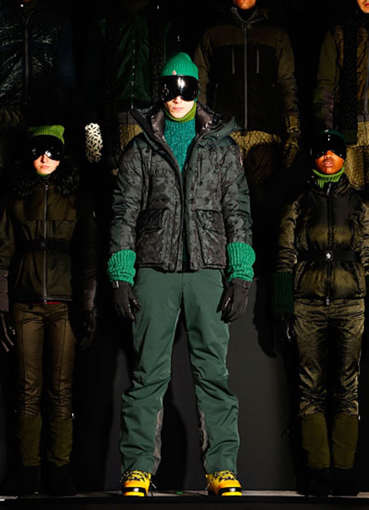 fass-moncler-grenoble-fall-2013-runway-33-v.jpg