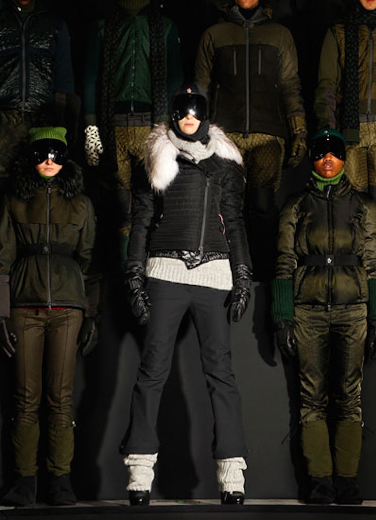 fass-moncler-grenoble-fall-2013-runway-35-v.jpg