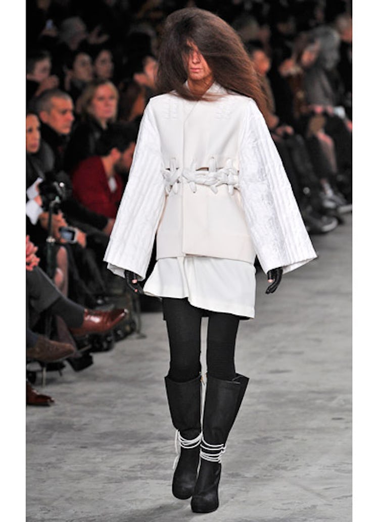 fass-rick-owens_fall-2013-runway-27-v.jpg