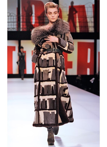 fass-jpg-fall-2013-runway-24-v.jpg