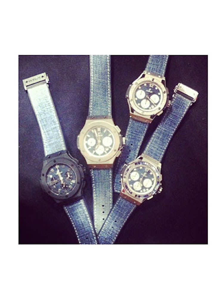 acss-claudia-mata-blue-watches-02-v.jpg