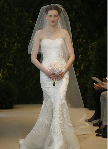 fass-wedding-dress-04-v.jpg