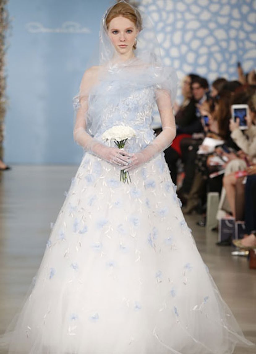 fass-wedding-dress--01-v.jpg