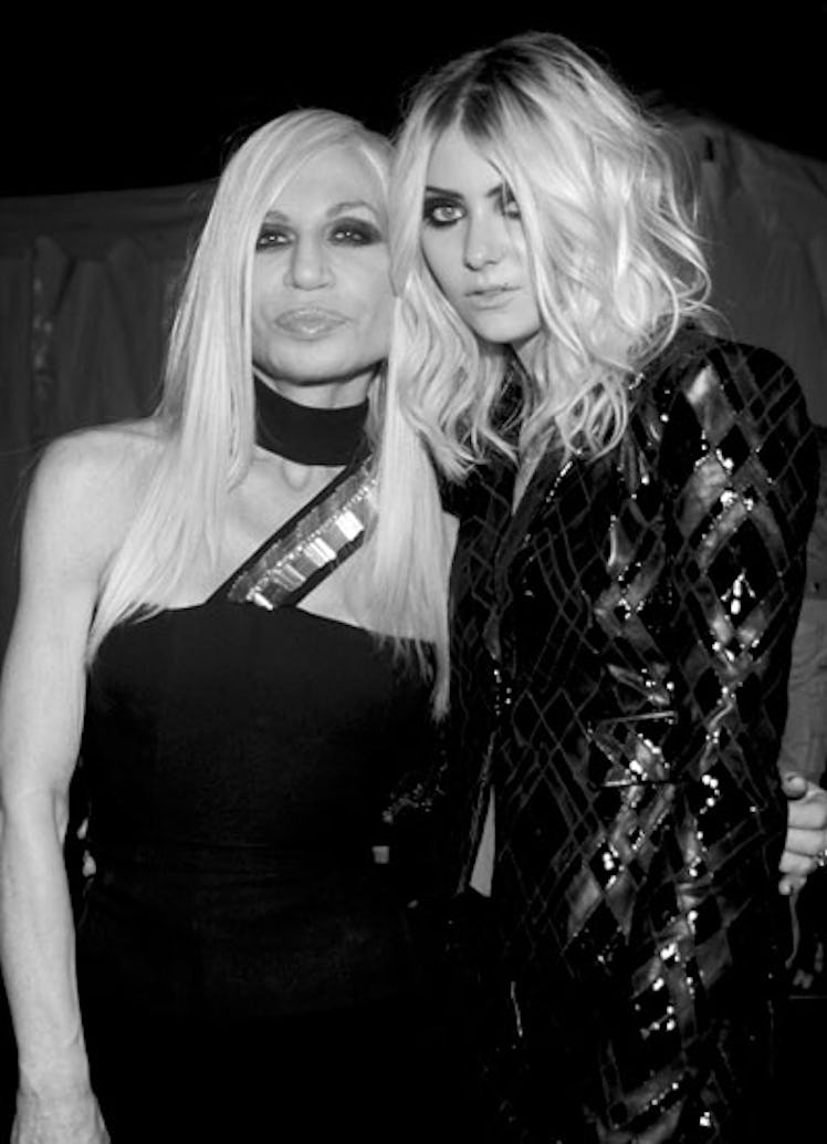 pass-new-versus-versace-party-19-v.jpg