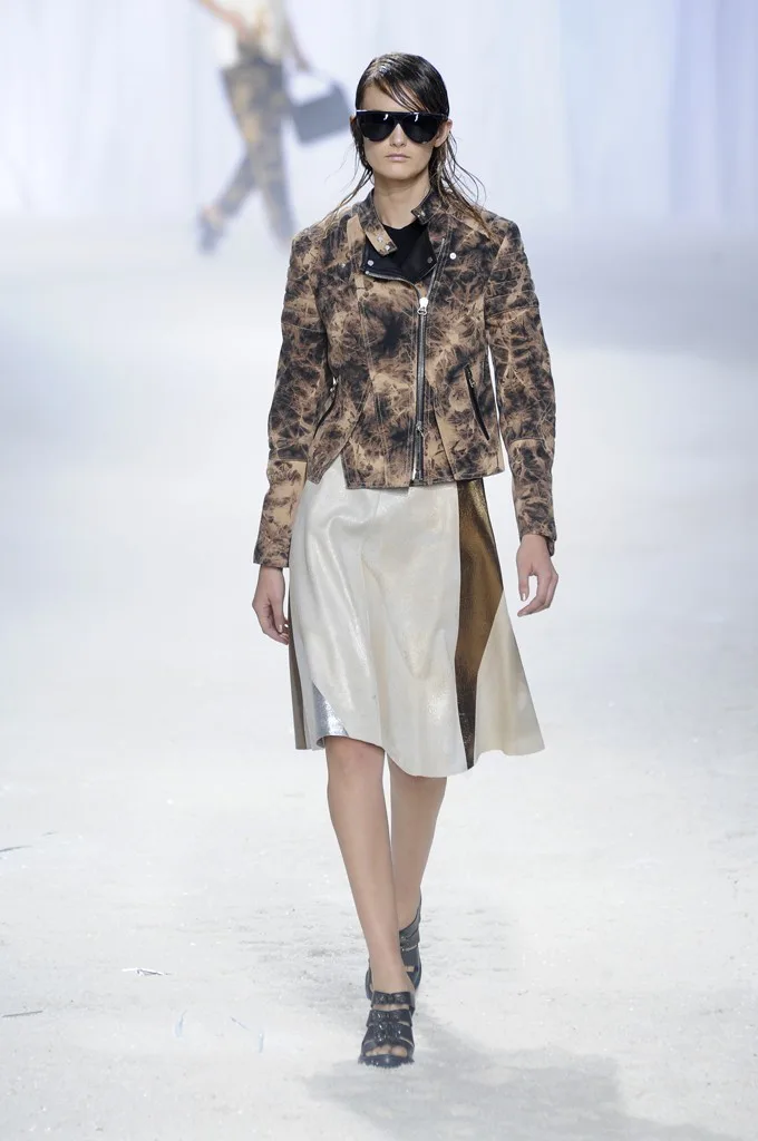 Donna Karan Spring 2014