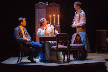 zachary-quinto-the-glass-menagerie-stage-06