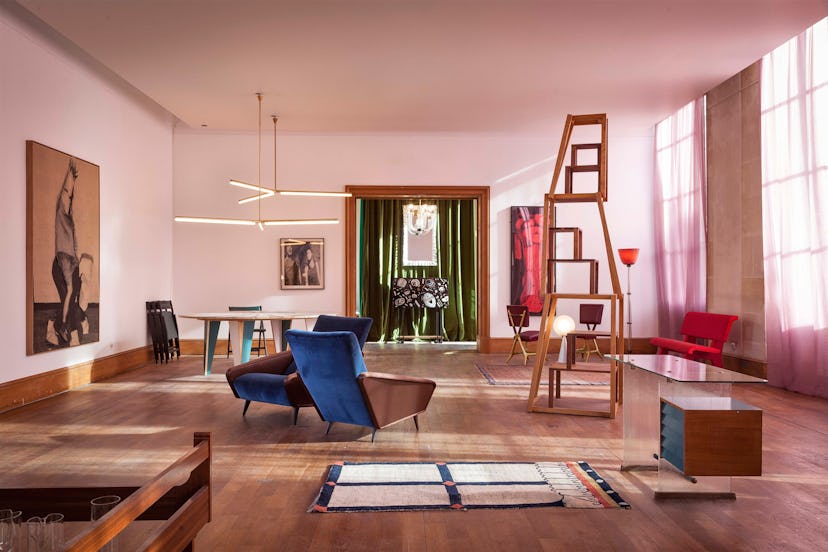 stanza-le-salon-de-plaisire_spot-2013