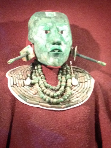 jade-death-mask