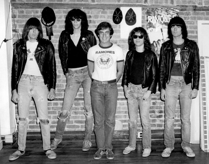 Danny-Ramones-Arturos-by-Bob-Gruen