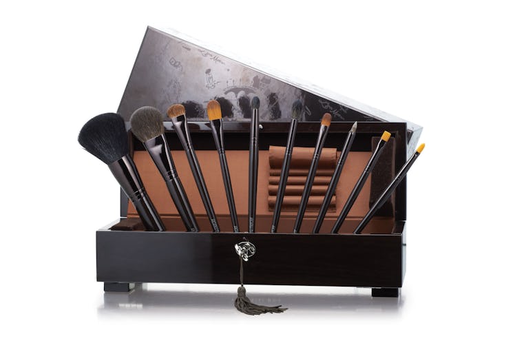 Signature Brushes by Laura Mercier Luxurious 10-Piece Brush Collection