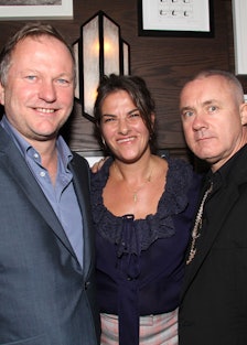 Nick Jones, Tracey Emin, and Damien Hirst. Photo by Getty Images.