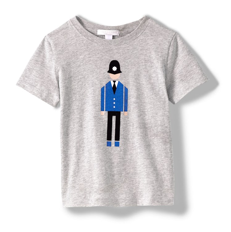 Burberry T-shirt, $85, [saks.com](http://rstyle.me/n/dzak63w3n).