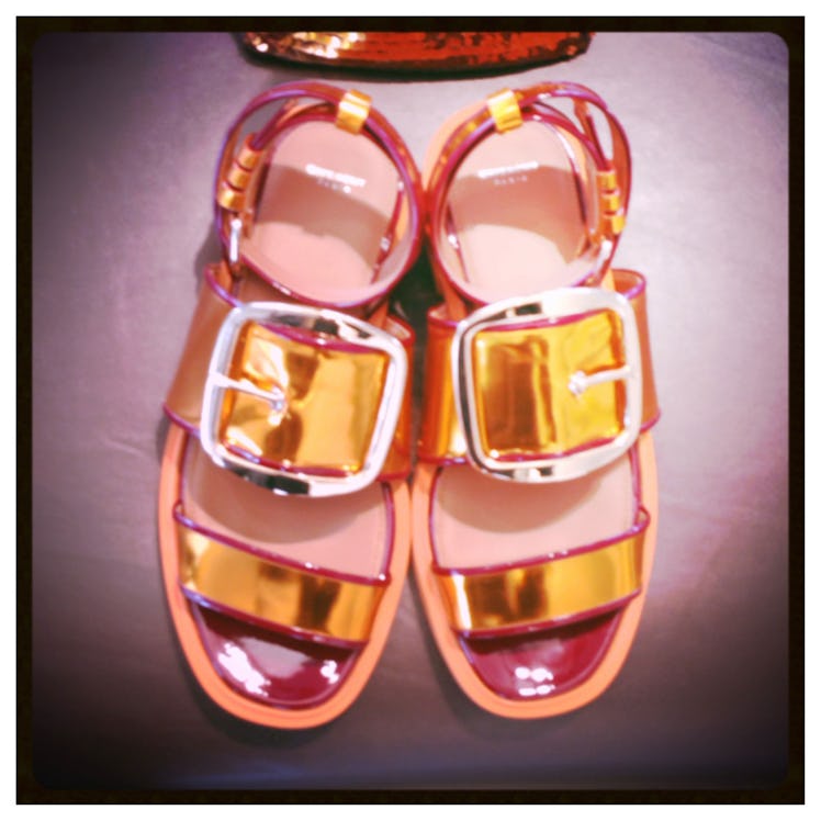 These [Givenchy](http://www.wmagazine.com/mood-board/filter?q=^Designer|Givenchy|) flats flash just ...