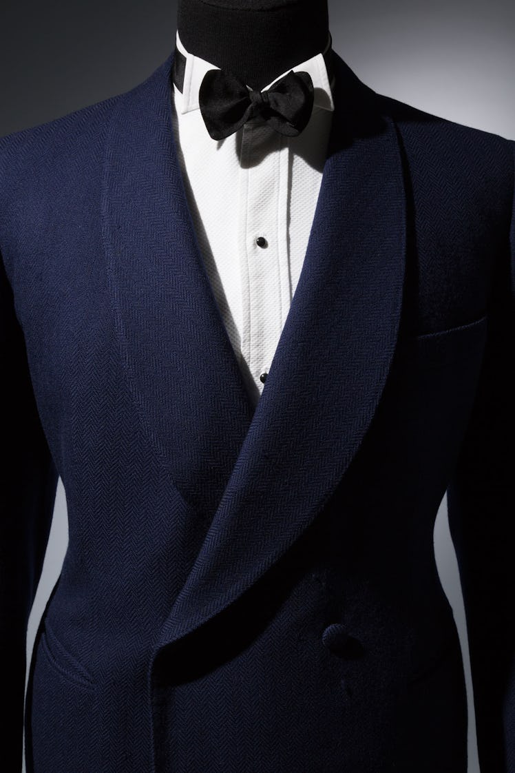 Blue Knize dinner jacket  
 “Midnight blue dinner jackets were popularized in the early 1930s by the...