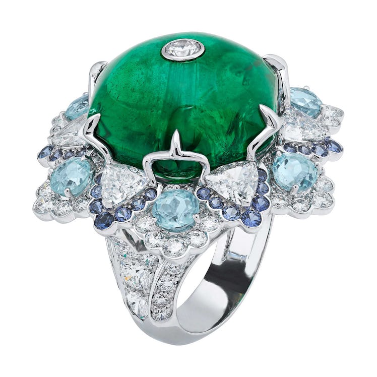 Van Cleef and Arpels Amour Amour Ring