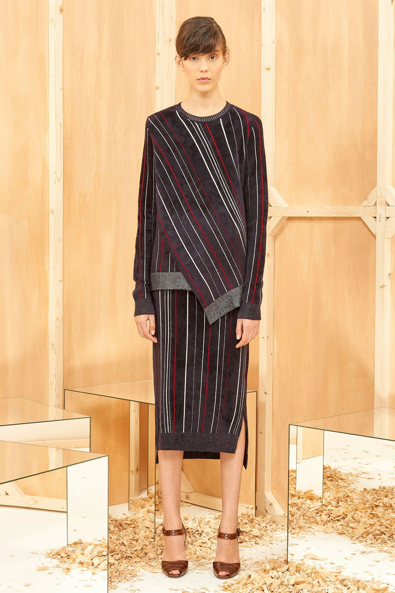 Preen by Thornton Bregazzi Pre Fall 2015