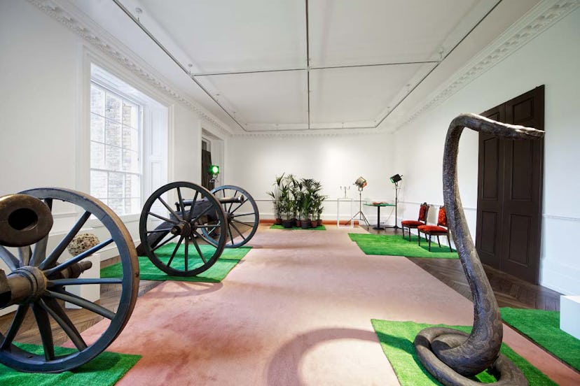 Marcel Broodthaers, Décor: A Conquest