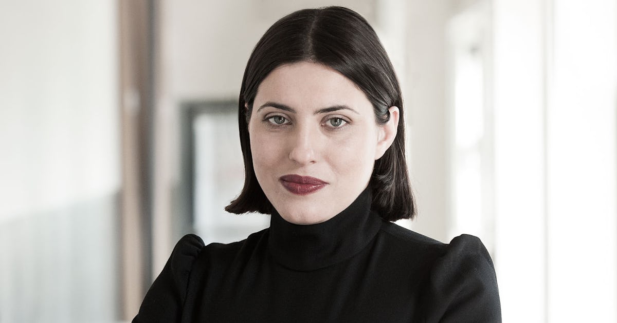 Sofia Sizzi Loves Peaky Blinders, Loathes Puffy Coats