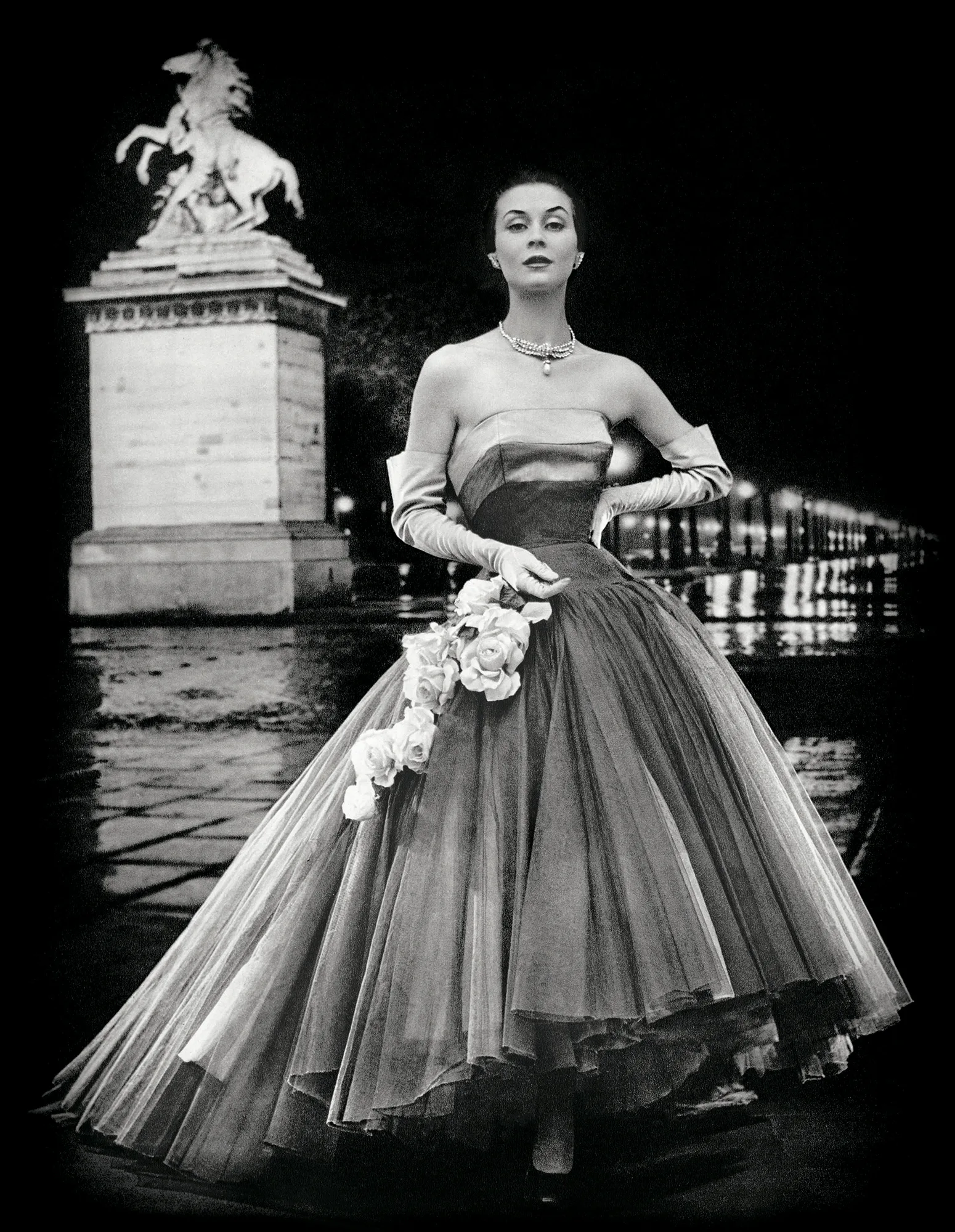 アート・デザイン・音楽 Marcel Rochas: Designing French Glamour Photos: Reading Up on Rochas